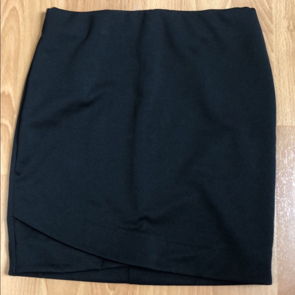 Black mini skirt